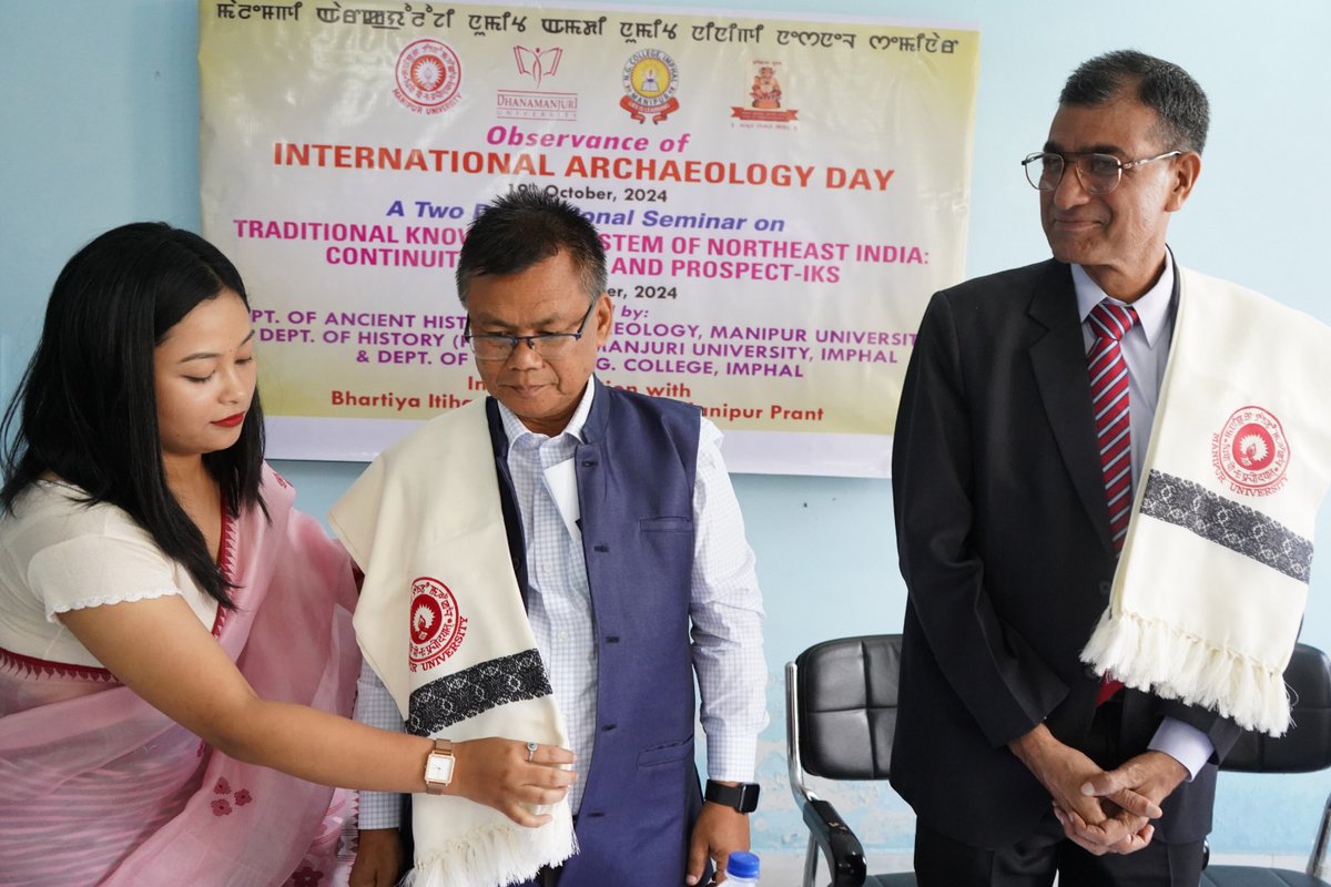 ManipurUniverse's tweet photo. 📚 Observance of #InternationalArchaeologyDay, #ManipurUniversity (Closing Day) | 19-10-2024 🎓
Closing day of the Two-Day National Seminar on Traditional Knowledge System of Northeast India: Continuity, Changes, and Prospect – #IKS.
#KnowledgeSystems #NortheastIndia https://t.co/TQ9IkSKdBj