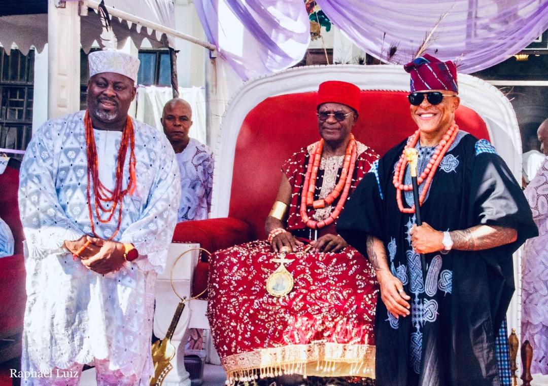 ng_clearing's tweet photo. NG Clearing celebrates Nigeria's rich heritage at the Ofala festival! 🇳🇬🎉 Our CEO, Farooq Oreagba @vaiper66, honoured to attend this vibrant SE Nigerian tradition. From royal dances to masquerades, it's a showcase of culture and community. #NGClearingConnects #OfalaFestival https://t.co/h1FXQSZcTC