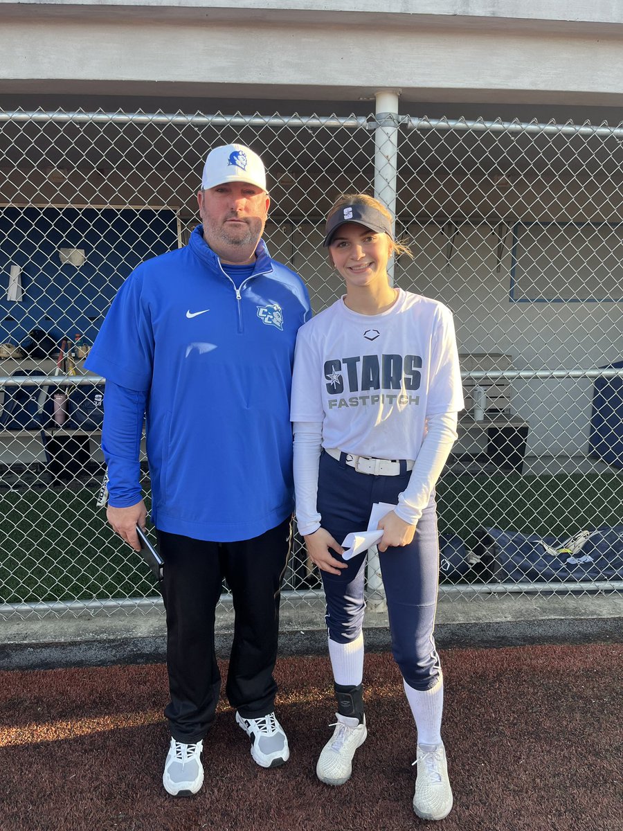 Petra Hunt-2027 tweet media