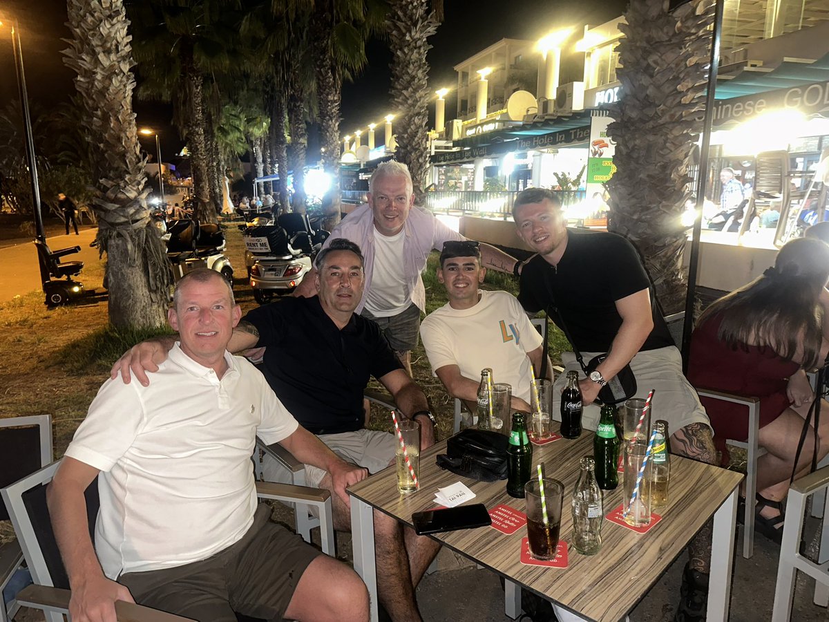 EllenderMason's tweet image. Happy 50th to the old man ❤️ @EllenderPaul