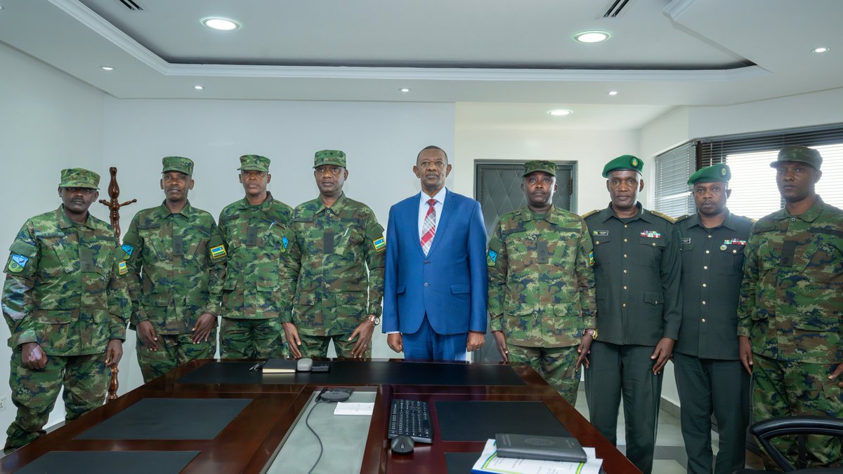 Today, the outgoing Reserve Force Chief of Staff (RFCOS) Maj Gen (Rtd) Amb. Frank Mugambage handed over Command responsibility to the incoming Reserve Force Chief of Staff Maj Gen Alex Kagame at the RDF HQs.
bit.ly/3UinjHv