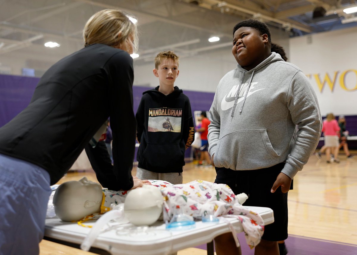 More than 20 passionate professionals recently shared their valuable experiences and insights during Brentwood Middle School’s third annual Career Day! (1/2)