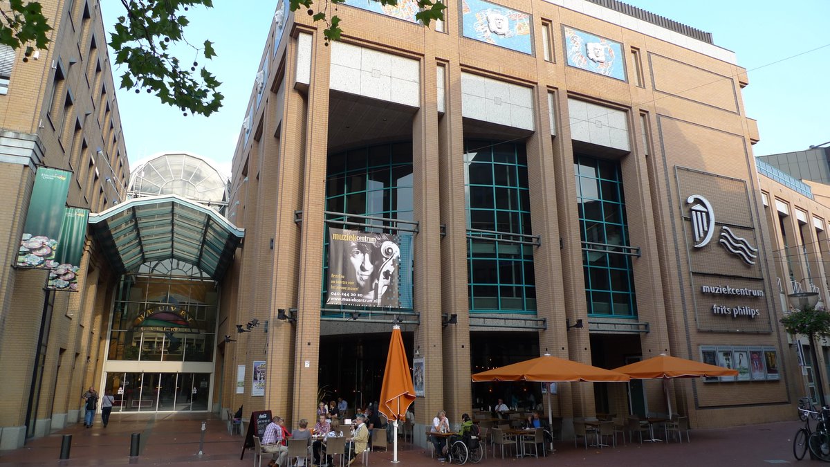 Maak je bezoek aan het #Muziekgebouw compleet met een overnachting bij Bastion Hotels! Muziekgebouw Eindhoven ligt op 15 minuten rijden van het hotel. #eindhoven 

bastionhotels.com/nl-nl/eindhove…