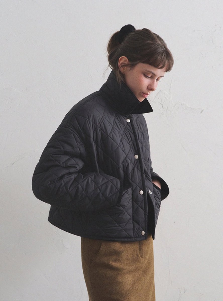 #RT이벤트 #광고
💌RT하신 5분께 ORO 레이어드 미니 월렛백을 보내드려요

오직 무신사에서만‼️무제한 발급 가능한20%할인 쿠폰 지급 중•• 거기에다 40%할인까지 들어가서 12만원대 퀄팅 자켓을 7만원대에 구매할 수 있다니 대박이죠..🥹민트가 짱귀요움

🔗vo.la/JTlEgU