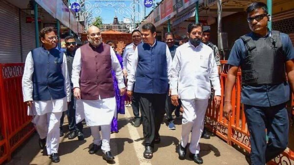AdvAshutoshBJP's tweet photo. Mota Bhai with his strategy at Maharashtra!🔥 https://t.co/qBSEo0L3OB