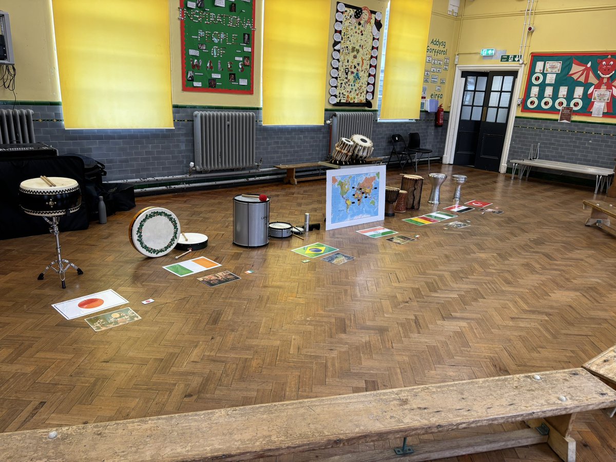 stick2perc's tweet photo. Nice to be back at Rhws Primary for some Drumming all over the World workshops today 🇧🇷🇮🇳🇯🇵🇮🇪🇹🇷🇪🇬 https://t.co/pWImTDbFnB