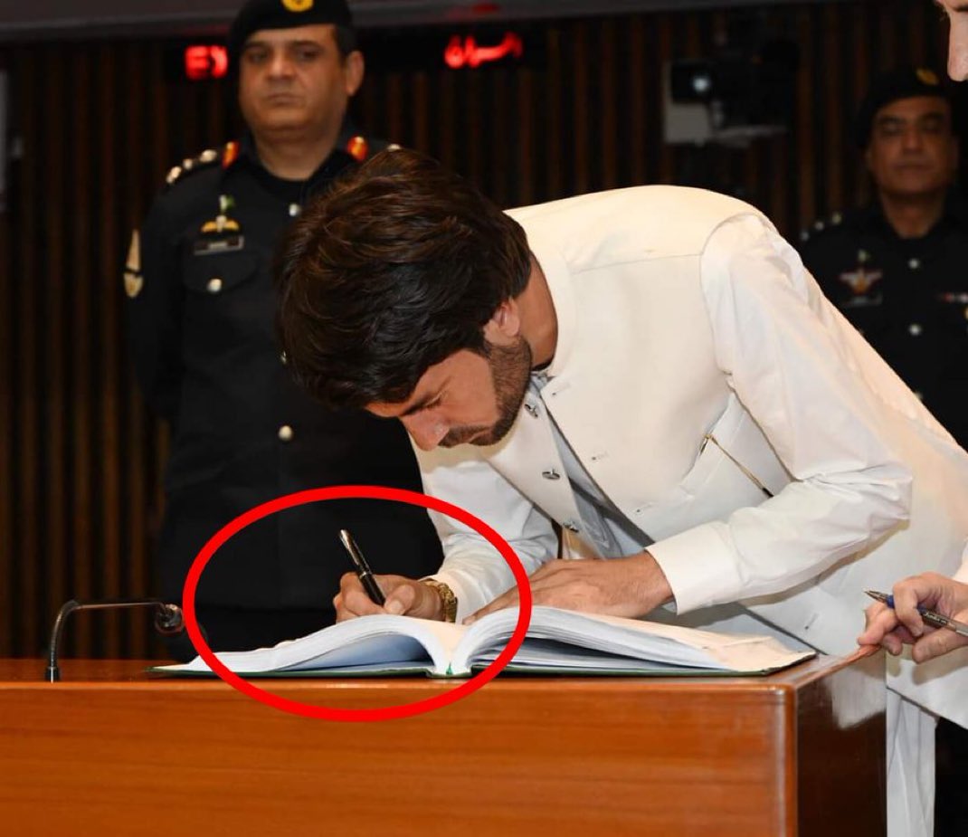 Lota and a coward. Disgrace to your brother’s memory.<a href="/MubarakZeb22/">Mubarak Zeb Khan</a>