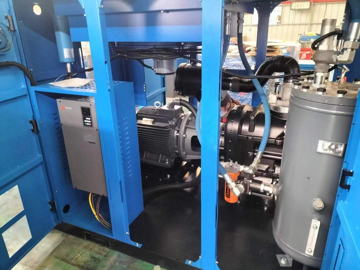 Cindyye_221208's tweet image. #75kW #25bar #twostage #PM #screwaircompressor #aircompressor 
For #bottleblowingmachine #pressureresting 
from factory directly.
auliss.com.cn
aulisscomp.com