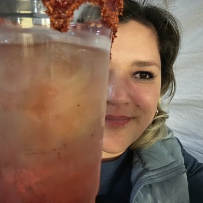 MonaDVP's tweet photo. #NewProfilePic https://t.co/37BiZrhDHL