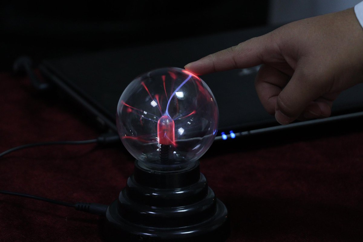 PhysicsClubPSAU's tweet photo. - 
مقتطفات من زيارة شطر الطلاب : https://t.co/1UAcjWNGx7