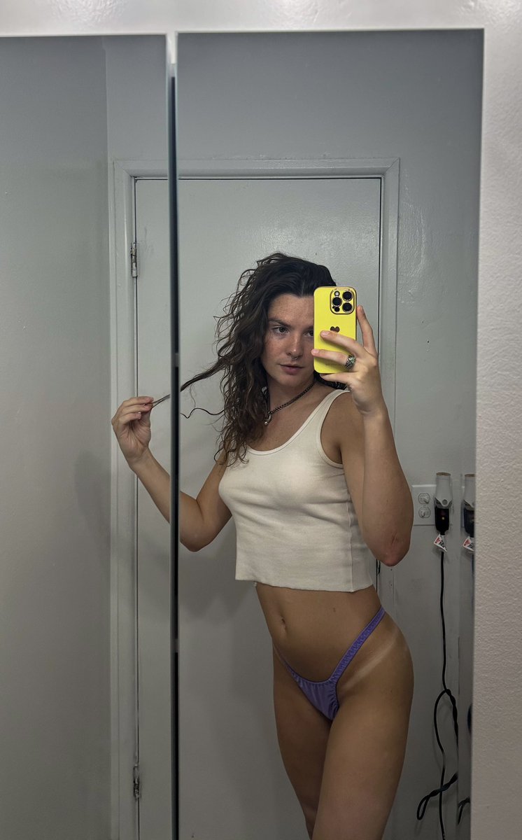 Keeva Lark ✨ tweet media