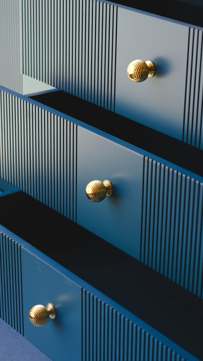 MichaelsHomeAcc's tweet image. Replace standard drawer pulls with unique, personalized ones for a stylish update 🛠️ adding a distinctive touch to your furniture, enhancing the overall aesthetic and reflecting your personal taste.

michaelshomeaccents.com

#drawerpulls #homedecor #interiordesign #personalized