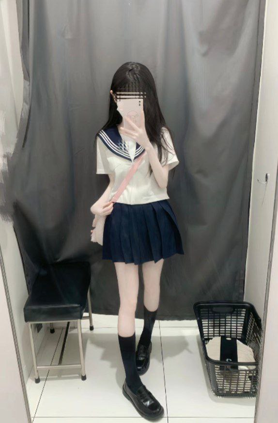 顶置  
你们好这里是祈初  
坐标成都  
🚪188/288/520  
门槛越高提供的情绪价值越高  
我接纯绿半绿爸爸活 过🚪解锁
  #爸爸活 #妈妈活 #线下 #门槛 #门槛哥