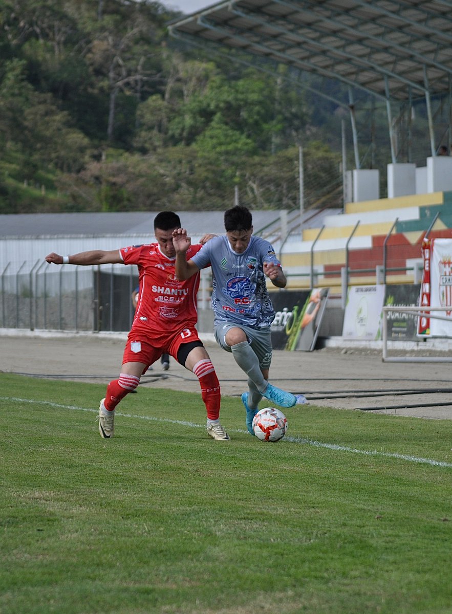 NewPorto_Fc's tweet photo. 📸Postales de lo que fue nuestro partido de ida de los 16avos de final del #AscensoNacionalEcuabet

Marcador: Primero de Mayo 3 🆚 New Porto 0

#VamosNew🩵
#TodosJuntos🫱🏼‍🫲🏾
#AscensoNacionalEcuabet🇪🇨 https://t.co/CENej2ikNU
