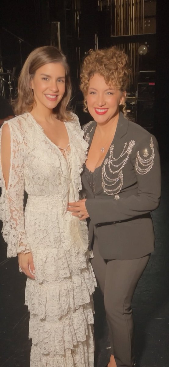 Cada año nos sorprendes <a href="/erikaender/">Erika Ender</a> ❤️🇵🇦. El concurso <a href="/talenpropanama/">Festival TalenPro</a> éxito total!