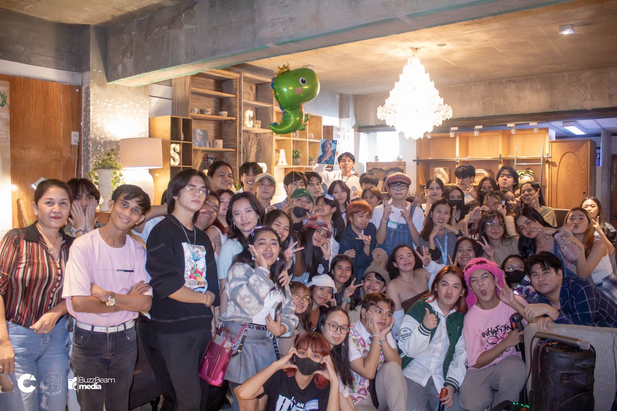 CrayonsOfc's tweet photo. CRAYATION: ASTER CRAY BIRTHDAY CELEBRATION π
Izza Wrap! π₯³ Thank You Crayons for Joining us on our wonderful and fun event of celebrating Cray's Birthday! ποΈ
#CRAYATION #ASTER_CRAY #CRAY20TH https://t.co/tYGsu5zjnH