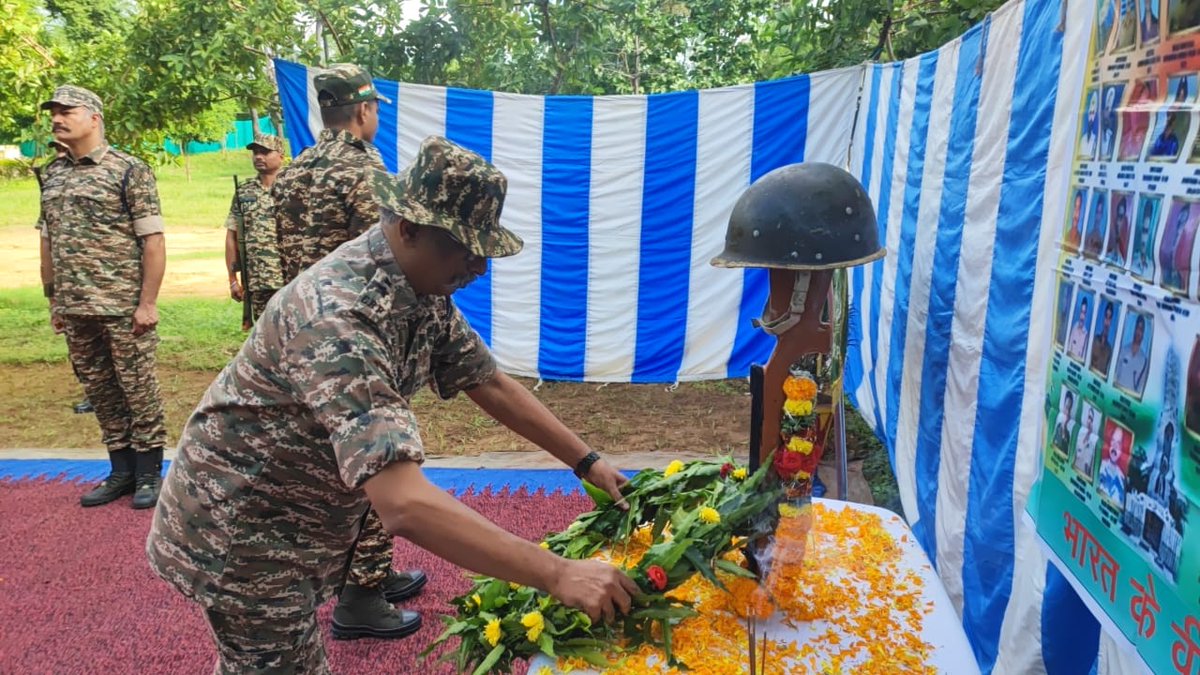 Crpf218's tweet photo. POLICE COMMEMORATION DAY https://t.co/VGyjE22LMA