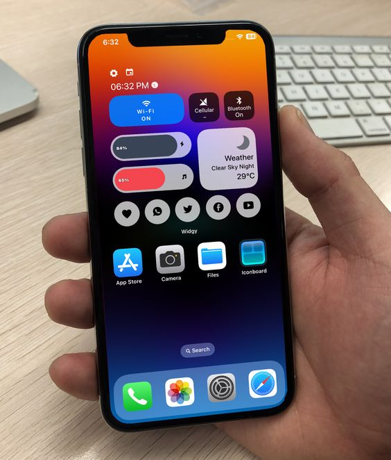 AIwithArsalan's tweet photo. Smartphones without AI are no longer smart!

Here are 12 Must-Have AI Apps for Your Mobile: https://t.co/mZb2GdIVcV
