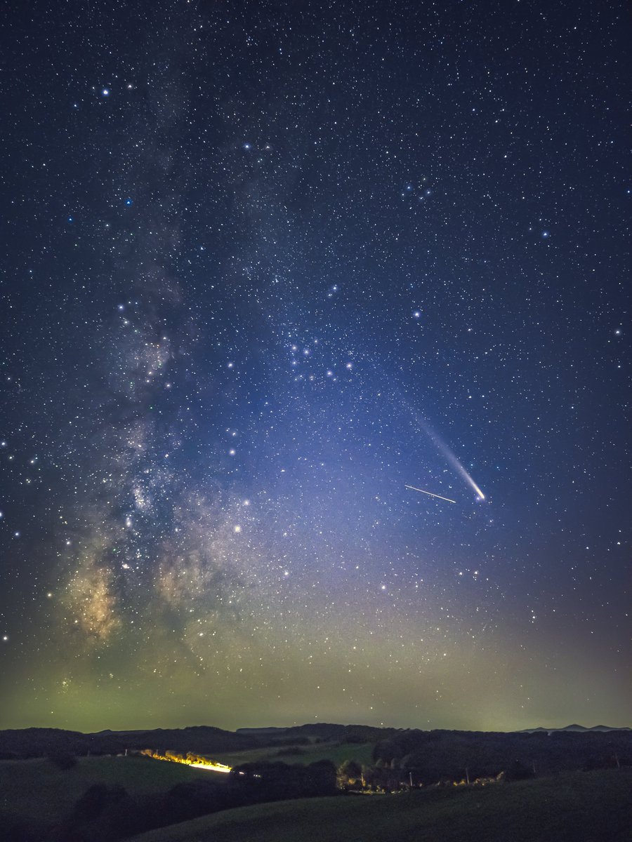 こういうノイズリダクション強いほうが良いかな？
キリが無いのでこれで終わりにします笑
しかしISO12800でも関東のISO3200より暗くてすごいフラッグシップの使い甲斐がありそうですね
#vivox90proplus