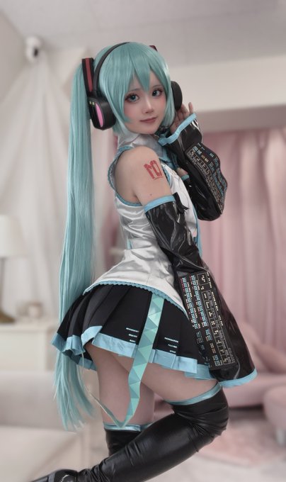 Twitterのコスプレ画像35