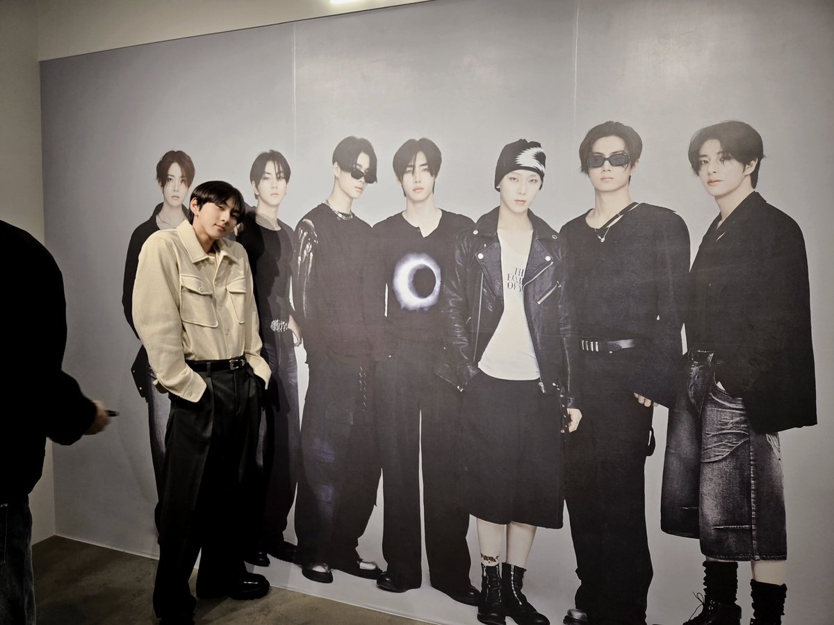 enhypenweverse's tweet photo. [ #정원's Post ] 241021

#JUNGWON: yeahhh

@ENHYPEN_members @ENHYPEN #ENHYPEN #엔하이픈 https://t.co/Lnwz9oILjM