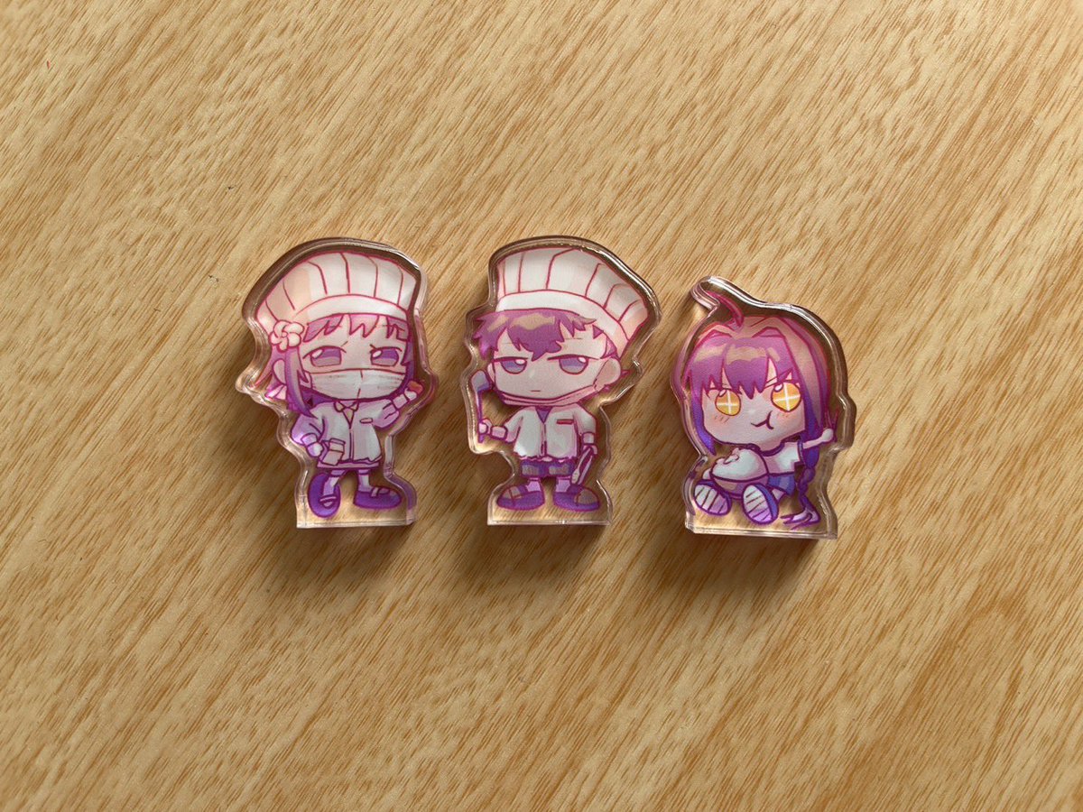 mr_biscuit0116's tweet image. 特愣！
#PR08 新品除了會有FGO新刊之外，
還有 #FSR 長屋組的小學生 #迷你飯友立牌！
4cm 大小的カヤ和伊織和3.5cm 大的saber 
可以在你食飯時加入！
一家大小都愛吃（非食用品

一隻15HKD，全家只要40HKD！
快點把他們帶回家當你的伴飯料吧？

#擴散希望 #サムレム