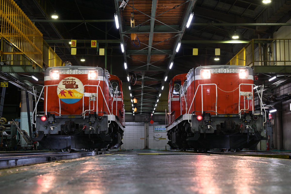 yurutetsu63's tweet photo. 2024/10/19
DE10 1651&amp;DE10 1760撮影会
in郡山総合車両センター
郡山派出(夜の部)

初めて有料撮影会に参加させていただきました
ちょっと変なリクエストにも快諾していただき、充実した3時間を過ごせました

今回の企画に携わった職員の皆様、本当にありがとうございました https://t.co/lH0SsJ608s