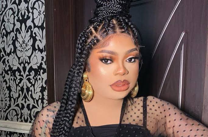 cybersploit9's tweet photo. Why was Bobrisky trying to japa if truly everything that was said about him was lie? 😂😂😂 Let see how it ends,  VDM weldone, we must see everything to the end ‼️ https://t.co/ccaHaM4eQC