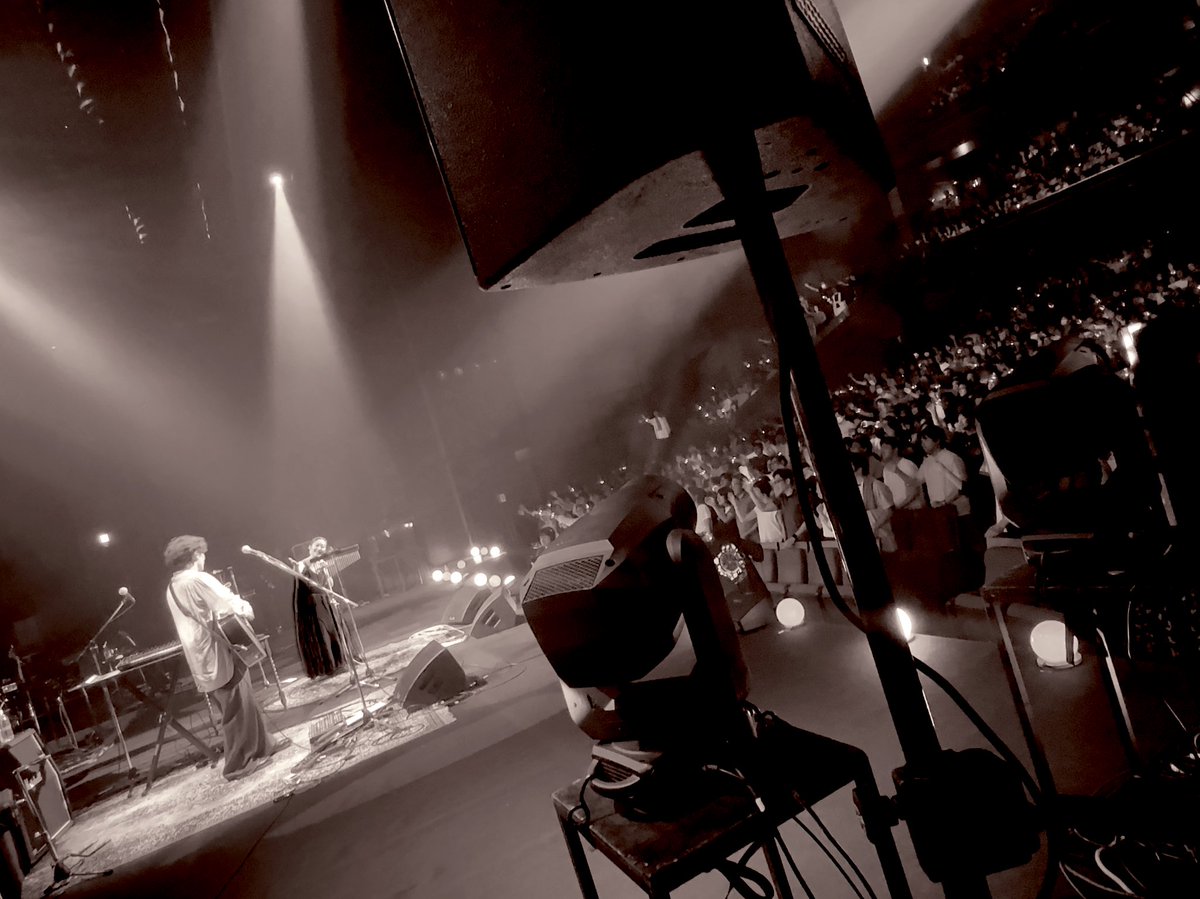 yaachaa0925's tweet photo. moumoon FULLMOON LIVE SPECIAL 2024 〜中秋の名月〜

終わった実感が少しずつ湧いてきたのですが、不思議なことにいつもなら中秋終わると寂しい気持ちがするんだけど、今回はあったかい気持ちがずっと残ってます☺️

関わってくれた全ての皆様、ありがとうございました🌕‼️

#moumoon #中秋の名月 https://t.co/9aJoIhIMKj