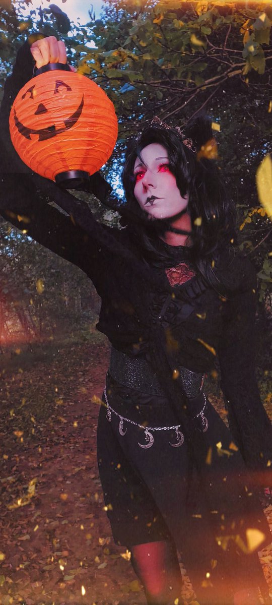 DollCille's tweet photo. So happy I went to this area it have the perfect Halloween vibe it kind of giving Over The Gardenwall amd that is kind kd fitting for its 10 years anniversary

#Octavia #HelluvaBoss #Halloween #OctaviaCosplay #halloween2024 #HelluvaBossCosplay #OctaviaGoetia #HelluvaBossOctavia https://t.co/0EZhNfRJyz