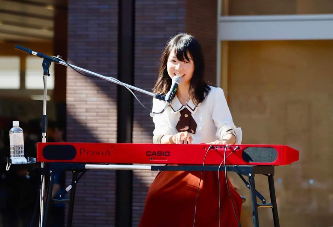 yuichiro_vo's tweet photo. 【第16回】
ネットラジオ
〜裕一朗のロンリーロンリー改〜
今回は
#Rinasce 
の楽曲をお届けしております!!
第17回もお楽しみに!!

↓クリックから聴けます。
https://t.co/UNzK4WUvhl

https://t.co/Iz1oHo3zht
アプリをインストールしよう!!! https://t.co/zqWUXji7ui