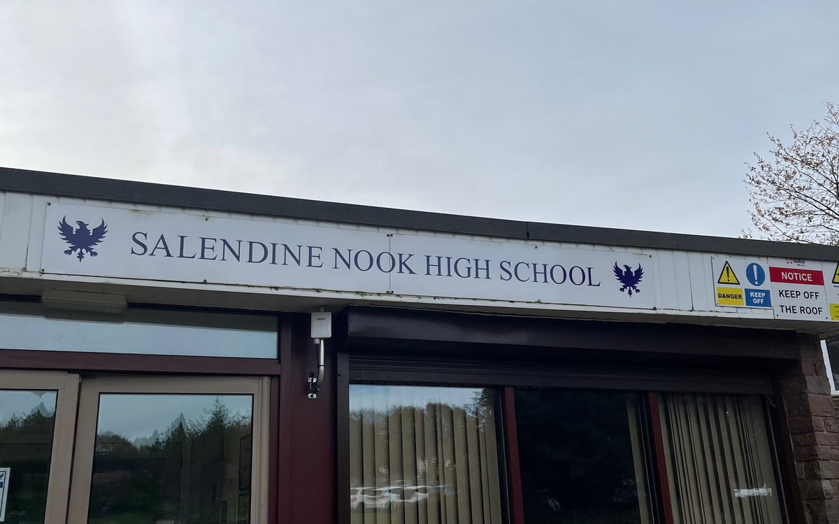 HolmbridgePS's tweet photo. This morning Emma visited Salendine Nook High School Academy to talk to a group of students about her experiences in the sector……….inspiring the next generation of Childcare and Education professionals! 
@snhsacademy https://t.co/fEJV46Nsjz
