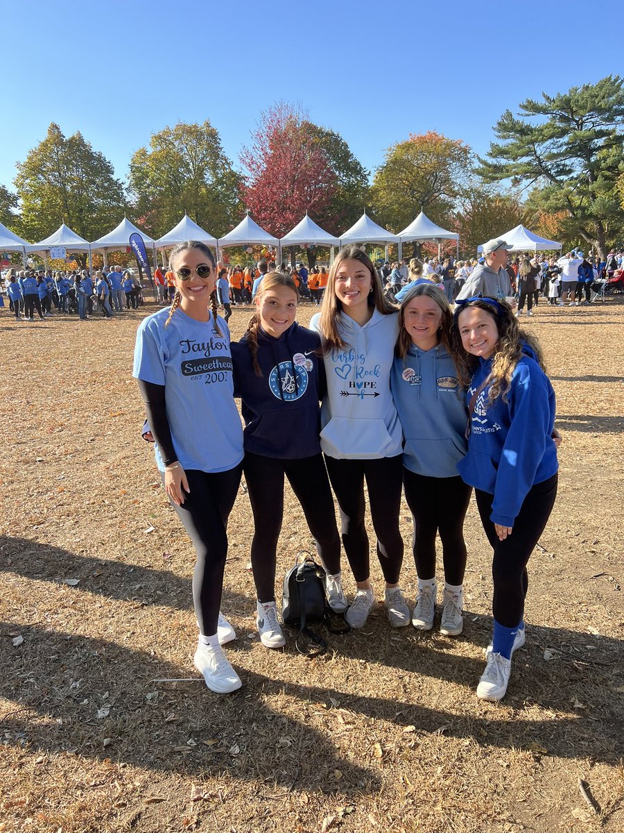 MsRosenking's tweet photo. Feeling so grateful for the support at yesterday’s JDRF Walk to help find a cure for Type One Diabetes! It was amazing seeing both former and current students come out to support such an important cause. Your kindness means the world! �� #OneLuckyTeacher #Diabesties https://t.co/70u5VzkwX2
