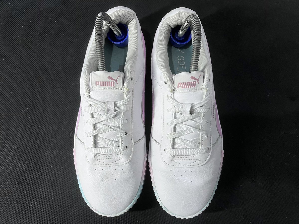 daisysneakers tweet media