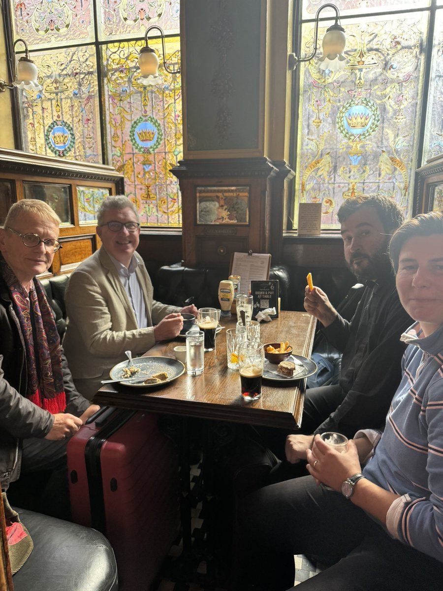 Robert Thompson (he/him) tweet media