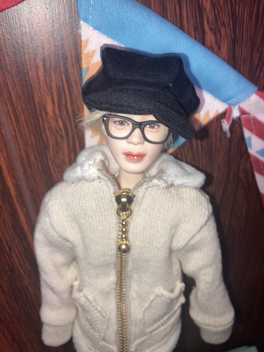 chiemin924's tweet image. キャスケットが
やっと完成しました✨
モデル
我が家のジミンさん🐥

 #マテルドールbts
 #Jimin
