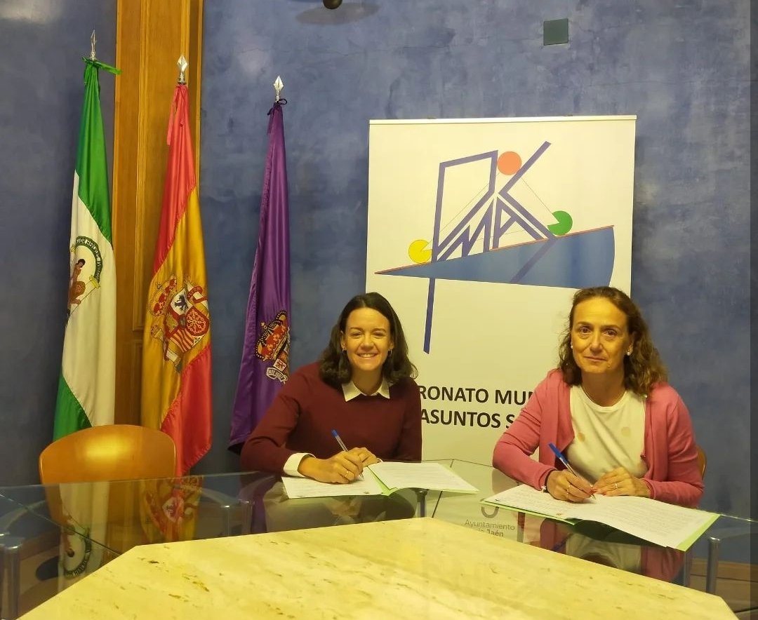 jaen_solidario's tweet photo. 🤝 Renovamos el convenio con el @PmasJaen para seguir usando la cocina de La Magdalena.
Gracias a este acuerdo, Jaén Solidario podrá seguir ayudando a personas en situación de vulnerabilidad en Jaén y alrededores. 💜

#JaénSolidario #cateringsocial #inclusionsocial #Jaen https://t.co/vN5VTHyRwO