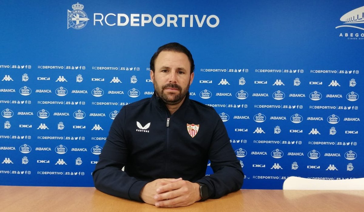 LaCanteraSFCRad's tweet photo. Un lunes más tu programa de cantera en #SFCRadio y en el canal de Twitch del Sevilla FC. Lolo Rosano será el invitado en el día de hoy.
¡Te esperamos a partir de las 16.00 horas. No faltes!
#CanteraSevillaFC ⚪🔴 https://t.co/x3f0U5SnDE