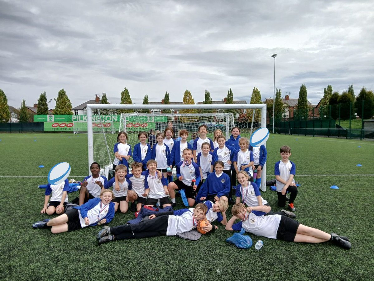 Sutton Manor Primary School (@primarymanor) on Twitter photo We are so proud of our KS2 Football and Rugby teams who took part in tournaments against other primary schools with <a href="/StHelensSG/">St Helens School Sport</a> last Friday.
Thank you to <a href="/gilchristsport/">GILCHRIST SPORTS COACHING</a> for working with us every day to coach our pupils enabling them to earn a bronze medal.🥉🏉 We are so proud of our KS2 Football and Rugby teams who took part in tournaments against other primary schools with <a href="/StHelensSG/">St Helens School Sport</a> last Friday.
Thank you to <a href="/gilchristsport/">GILCHRIST SPORTS COACHING</a> for working with us every day to coach our pupils enabling them to earn a bronze medal.🥉🏉