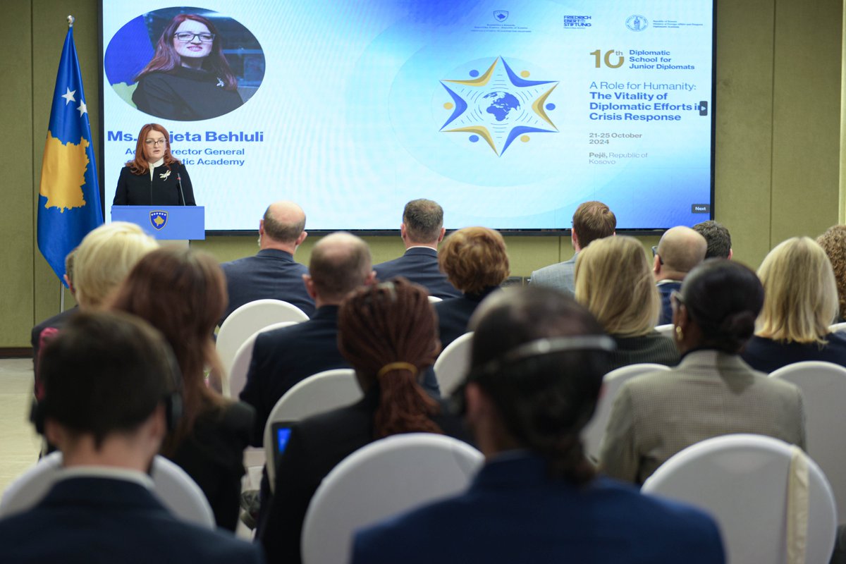 🥳We have opened the jubilee edition of the Diplomatic School 
We were honored by the presence of Prime Minister of 🇽🇰 <a href="/albinkurti/">Albin Kurti</a> and the Deputy Prime Minister and Minister of Foreign Affairs and Diaspora, <a href="/gervallaschwarz/">Donika Gërvalla-Schwarz</a> 
🤩These days will be a unique experience
Welcome in 🇽🇰