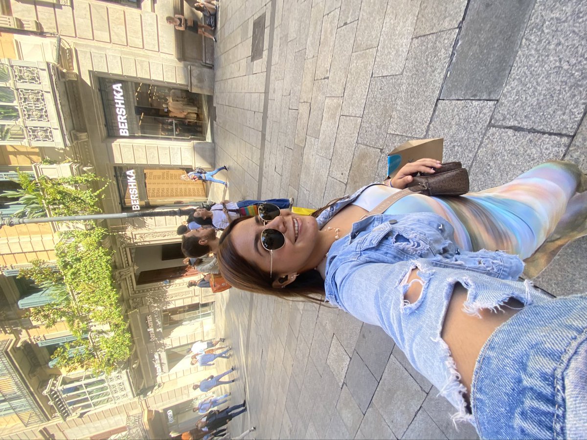 marissa_macl's tweet photo. Barcelona me encanta https://t.co/GeFsS7LCy6