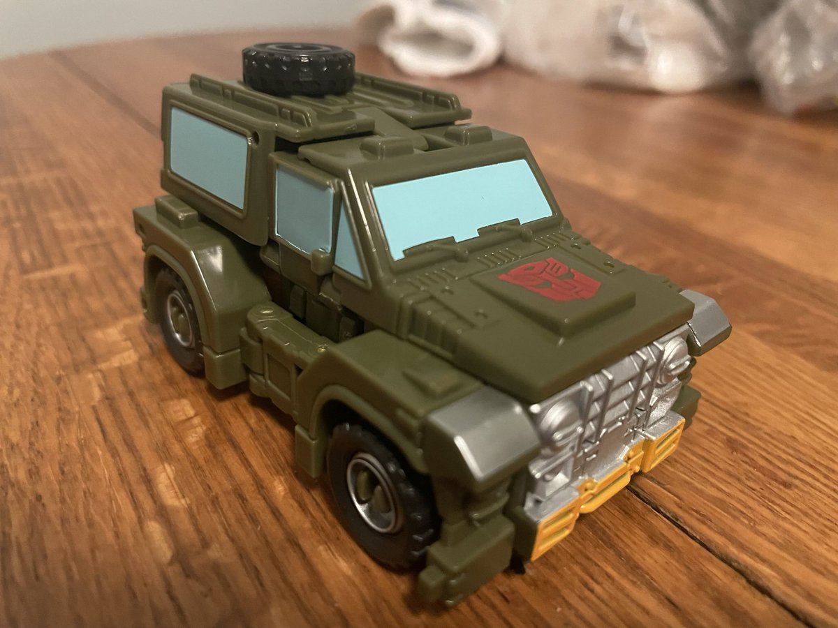alt_dude4's tweet photo. “Hey, come back! You didn't finish your nickel-plated knuckle sandwich!”
#Transformers Studio Series 86 Brawn https://t.co/SmjBHRKhIz