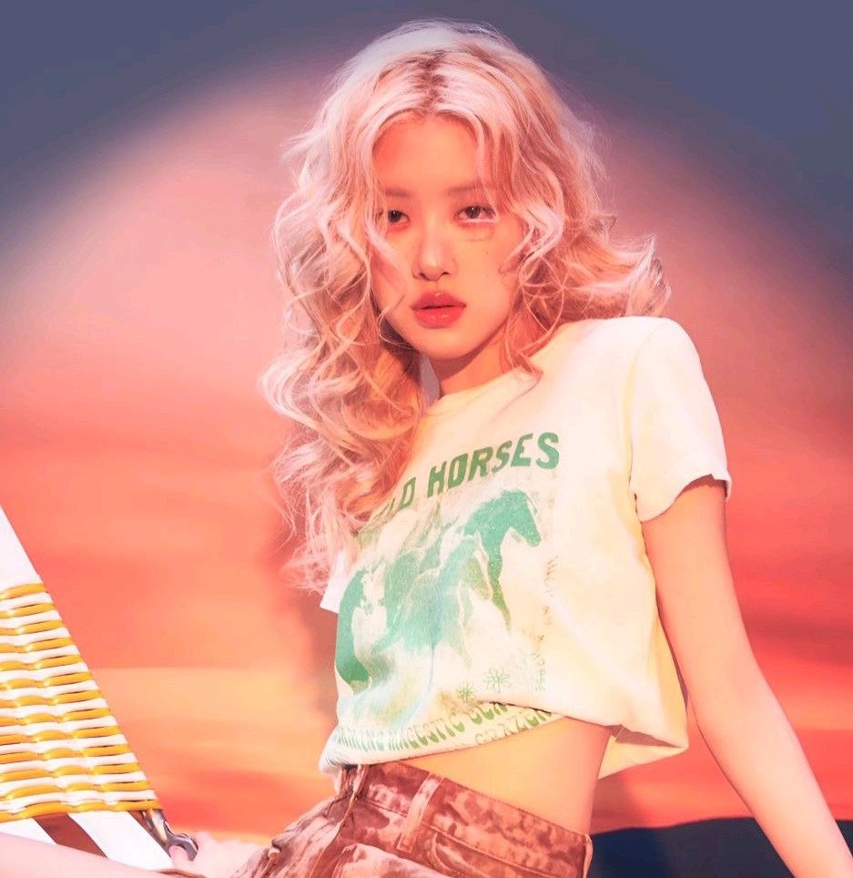 LENDA! Rosé se torna a PRIMEIRA solista feminina de K-Pop a alcançar o 1º lugar na história do Spotify Global.