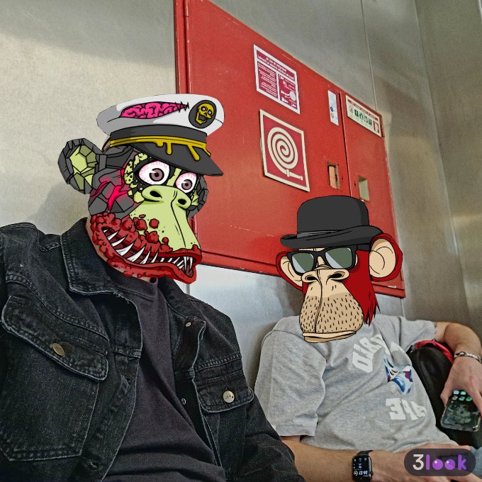 Last glimpse of Apefest, chillin with <a href="/dim8765/">dim.eth</a> at Lisbon airport ✈️🍌