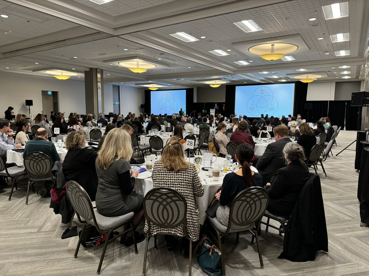 A full room for this morning’s 2024 Families Roundtable discussing the important topic of “Navigating Change and Supporting Military, Veteran and Public Safety Families.” What a way to begin Day 1 of #CIMVHRForum.