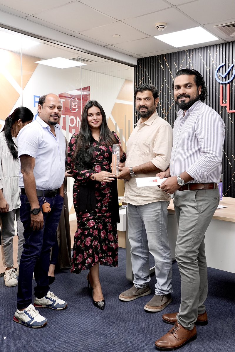 FirstSolutionB's tweet image. 🌟 Employee of the Month 🌟

Congrats to our five outstanding team members for their hard work! 💰🎉

#FirstSolution #EmployeeRecognition #Excellence