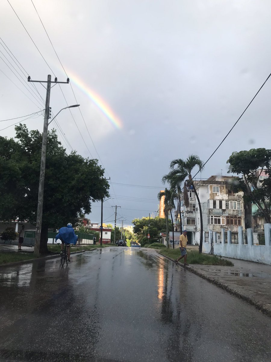 Que te puedo decir, si apagamos hasta el arcoíris.