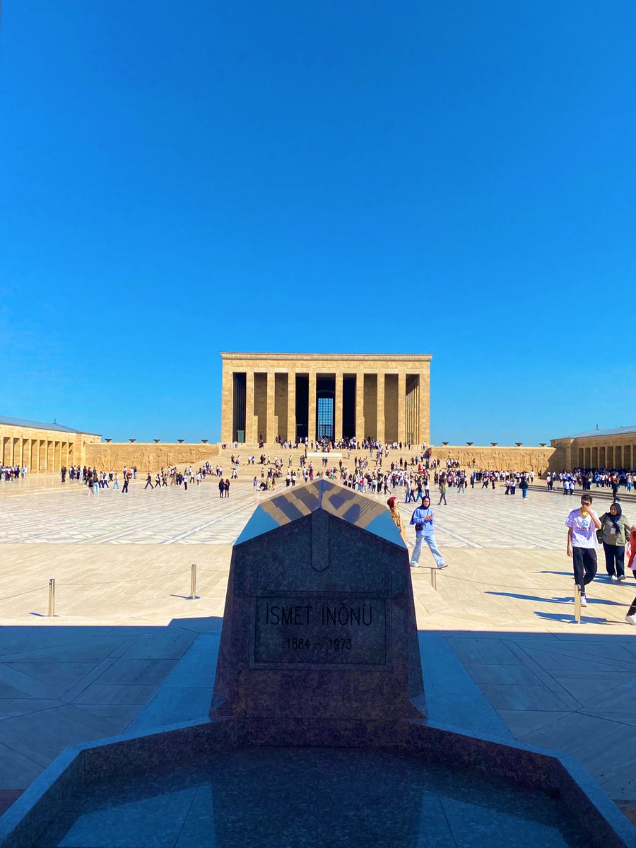 aegeus_10's tweet photo. 📍Anıtkabir 10.11.193♾️ 🖤 https://t.co/9xCccXCoK6