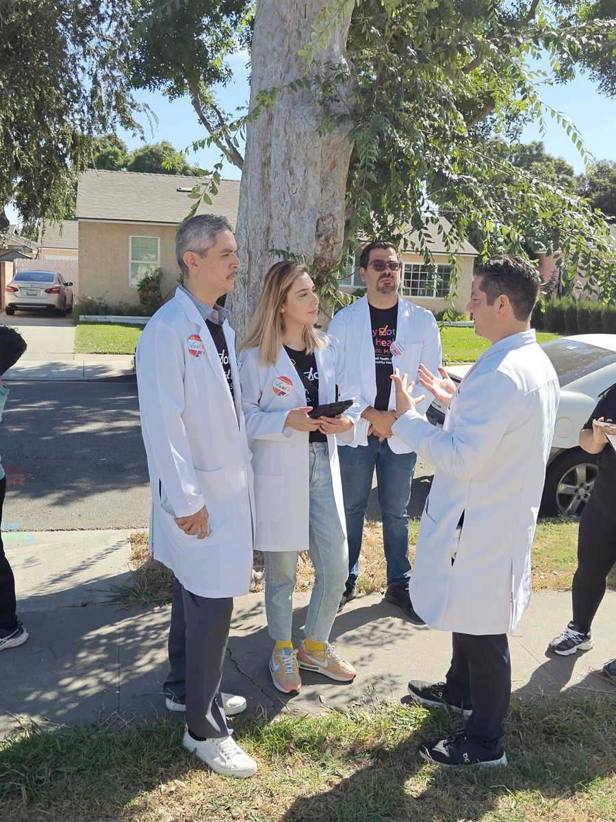 dr_shaps's tweet photo. Can you imagine your doctor knocking on your door? Not for your physical health, but your civic health! It’s time to wake up and engage in our communities. Want to learn more? Visit: @myvotemyhealth #MyVoteMyHealth #DrShaps #CivicEngagement #LatinosVote #2024Elections https://t.co/fq2TgdLrSB