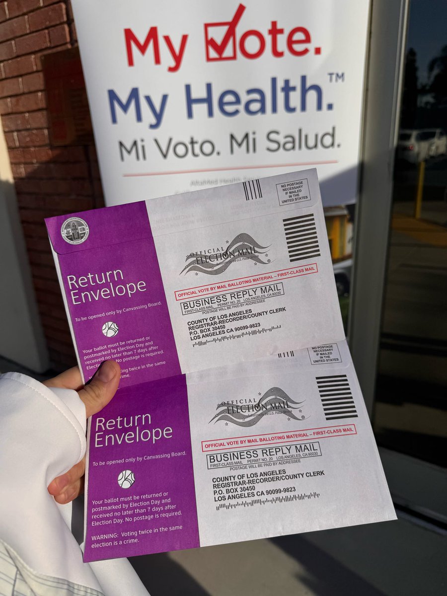 dr_shaps's tweet photo. Can you imagine your doctor knocking on your door? Not for your physical health, but your civic health! It’s time to wake up and engage in our communities. Want to learn more? Visit: @myvotemyhealth #MyVoteMyHealth #DrShaps #CivicEngagement #LatinosVote #2024Elections https://t.co/fq2TgdLrSB
